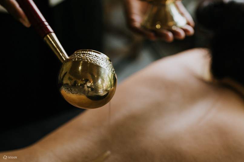 位于乌布德格拉朗卡ayon度假村的Serayu Spa