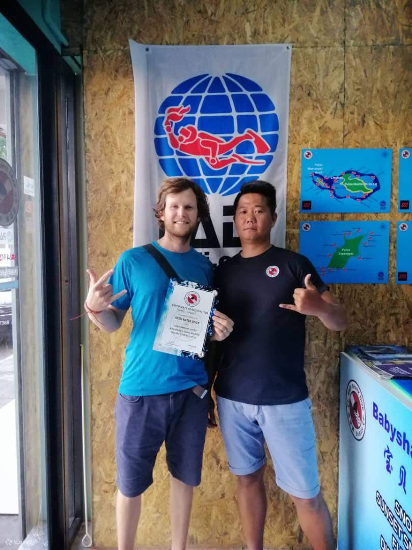 Discover Open Water Diver Courses in Kota Kinabalu with a PADI Dive