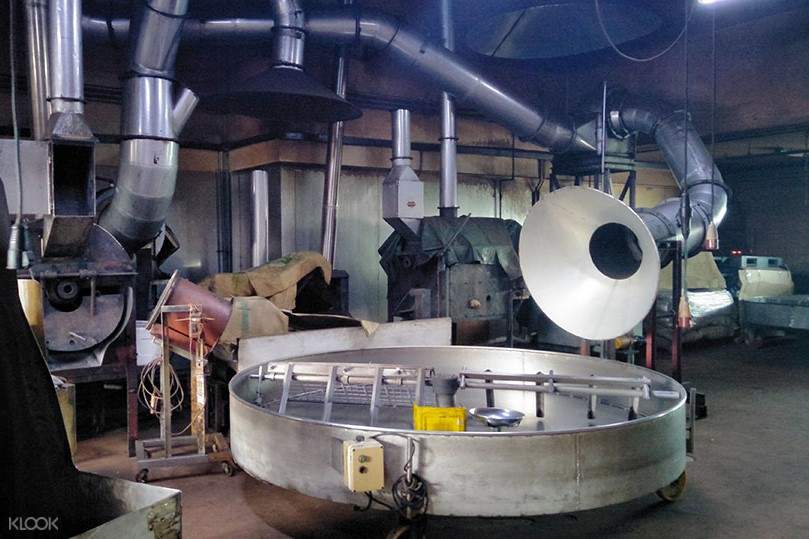 Singapore Coffee Factory, Ornamental Fish Farm or Dinosaur Park and