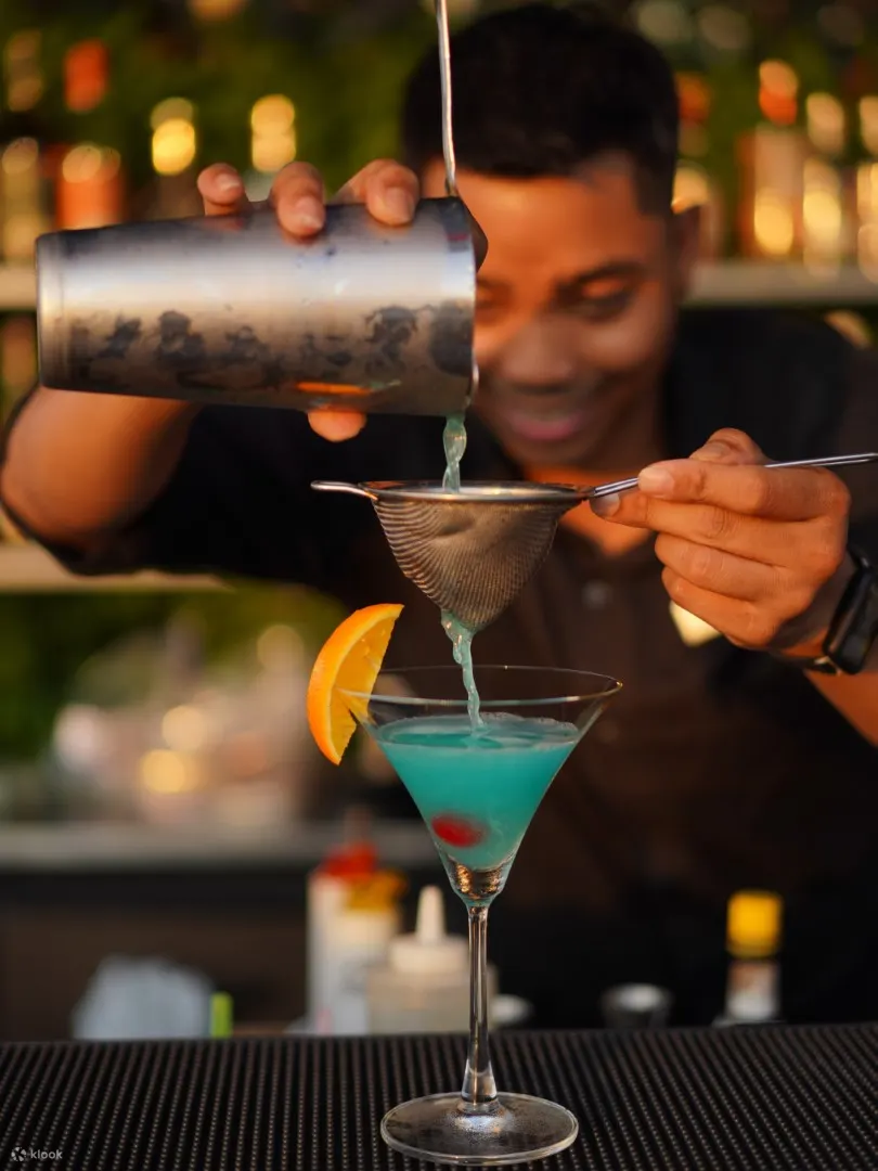 曼谷千禧希尔顿酒店 ThreeSixty 屋顶酒吧