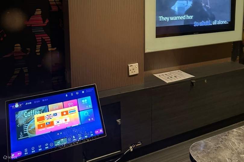 V Box Family KTV в Джохор-Бару