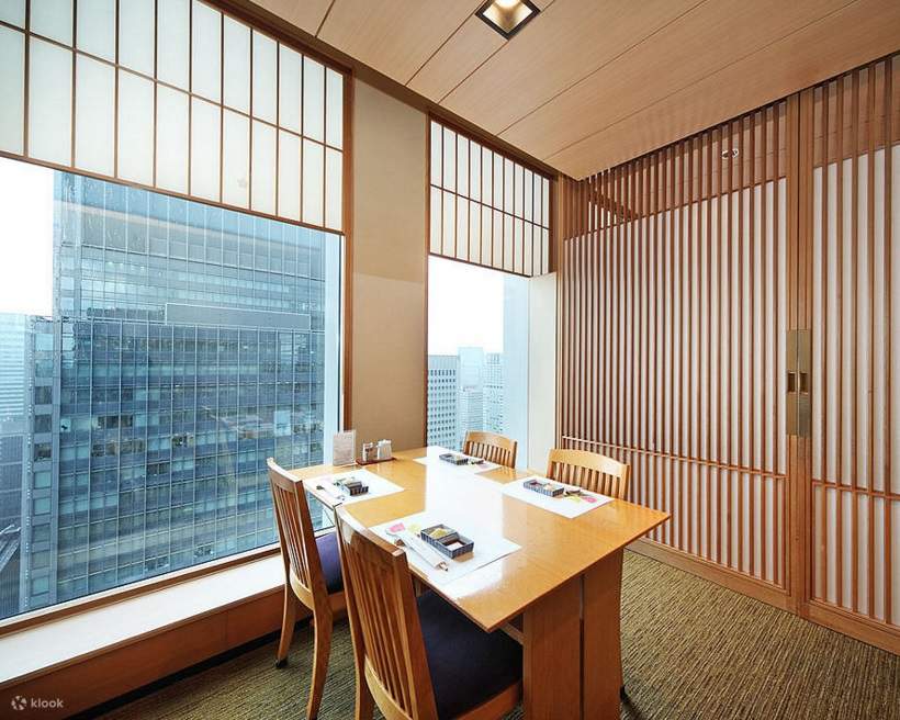 東京の銀座寿司幸本店 丸ビル店