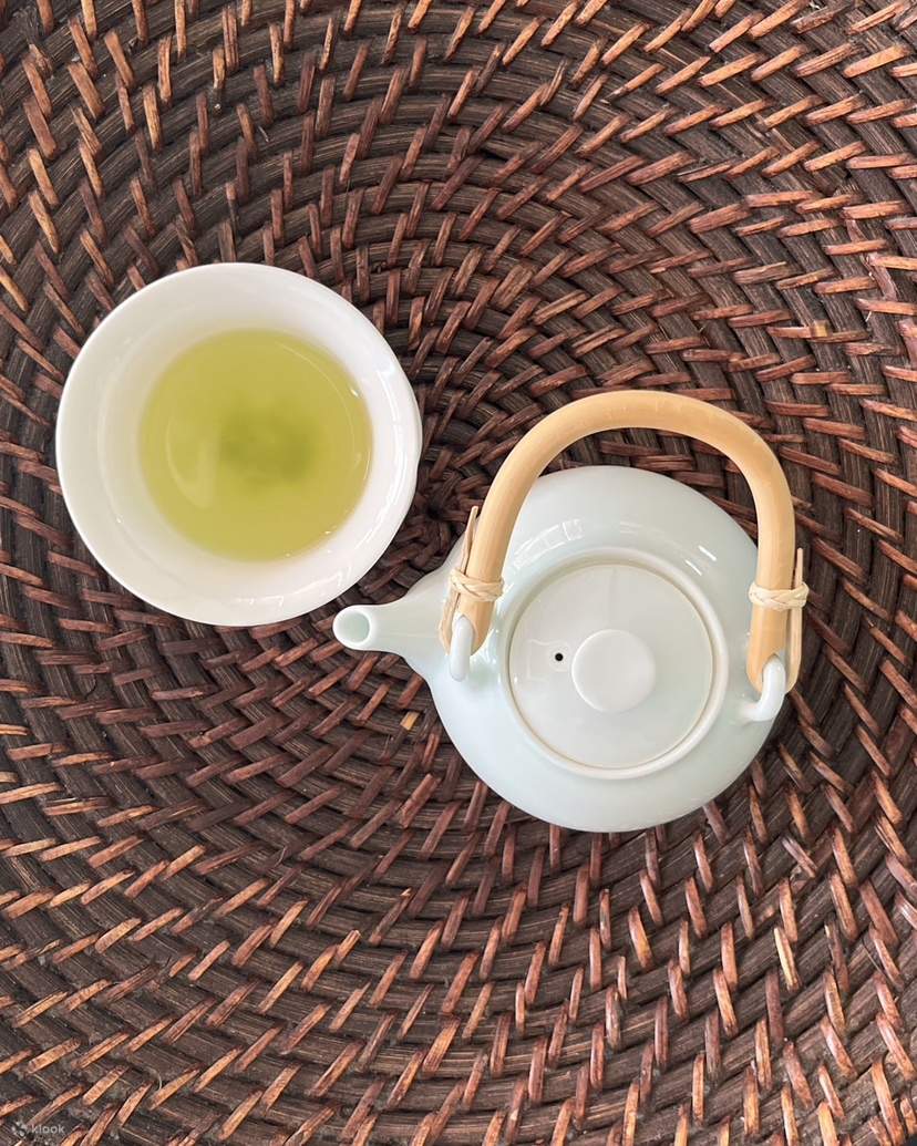 Комплексный уход изнутри и снаружи с помощью «Рефлексотерапии × Японский чай»!