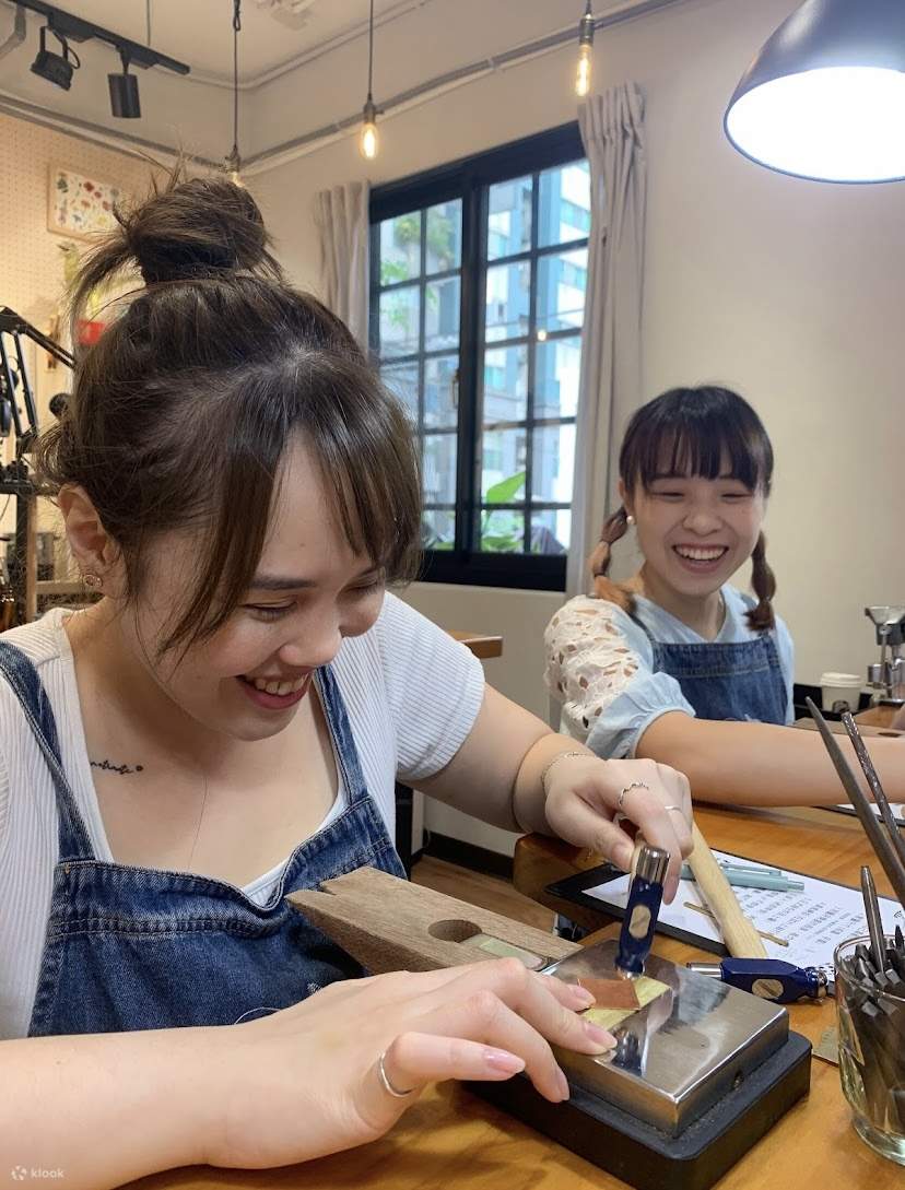 Ảnh chụp học viên trong quá trình thao tác