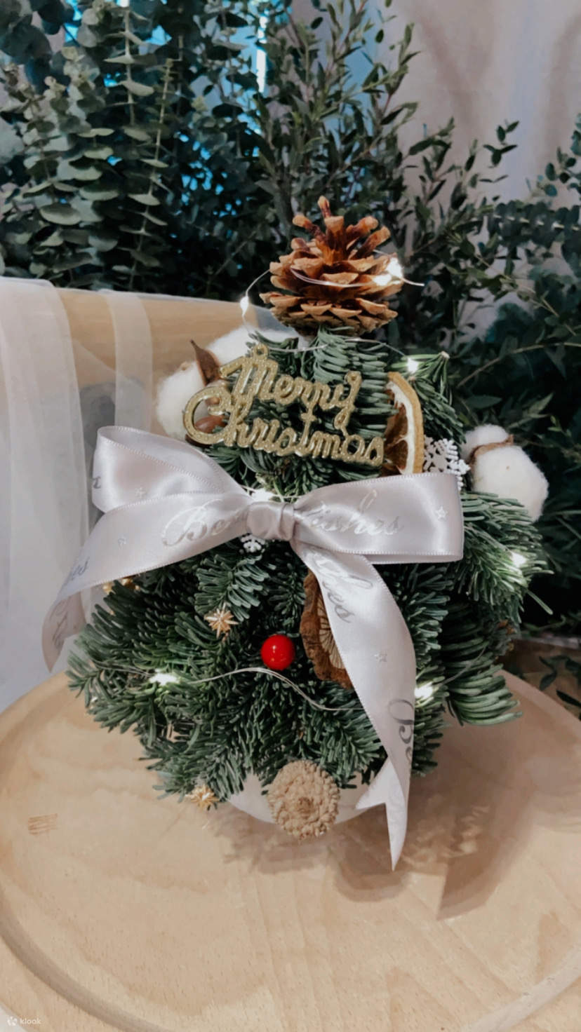 Мини-мастер-класс по созданию рождественской елки Myosotis Flower