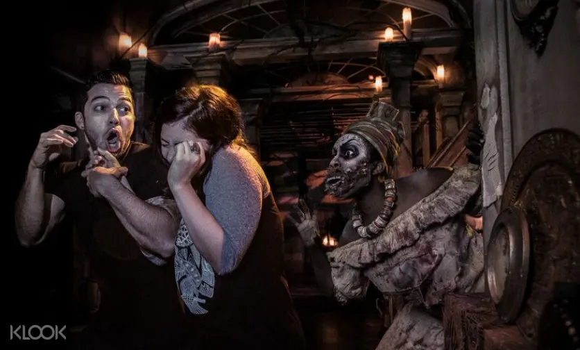 Join The Once A Year Halloween Horror Nights With This Ticket In