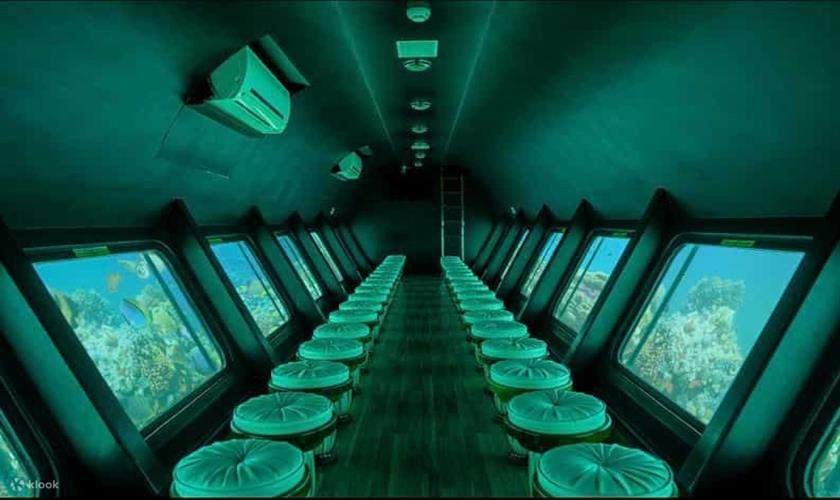 Perjalanan Laut Semi Submarine Dengan Pemindahan - Sharm el sheikh