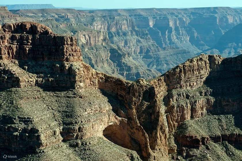 Vista de las montañas rocosas
