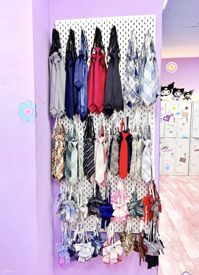 Caja phong cách hàn quốc x cho thuê đồng phục