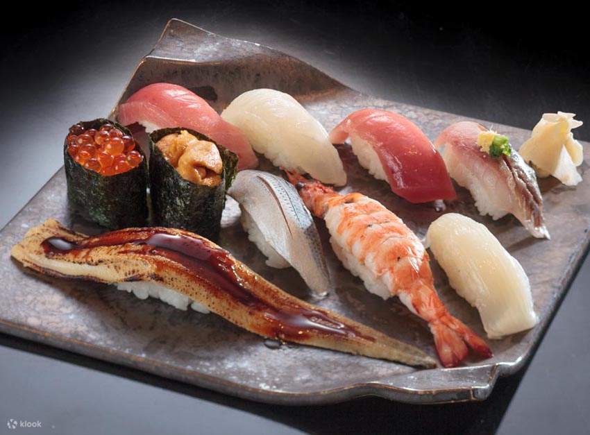 ชุดซูชิ ร้านฮัสซัน