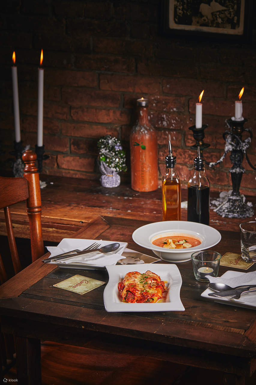 Cantina Wine Bar & Italian Kitchen in Ari, Bangkok