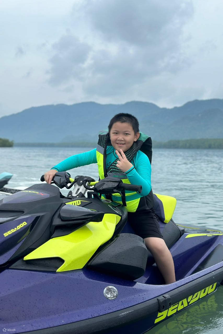 Jetski Tour Dari Royal Langkawi Yacht Club (Kuah)