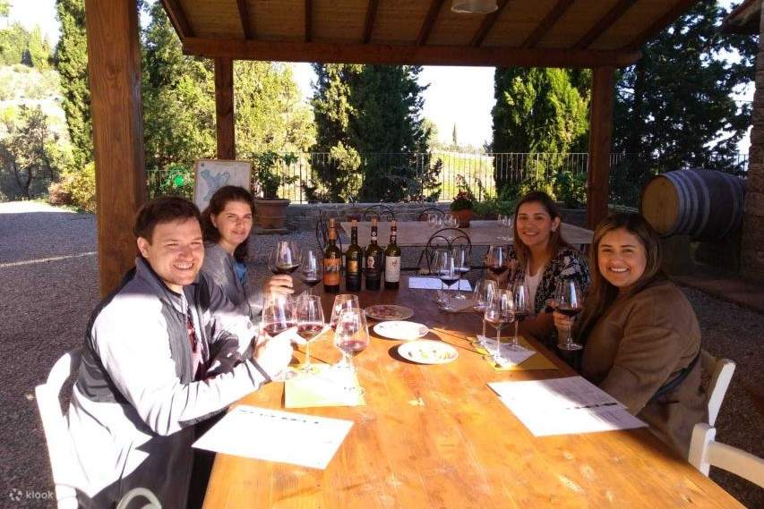 Trải nghiệm nếm rượu vang Chianti Sunset từ Florence