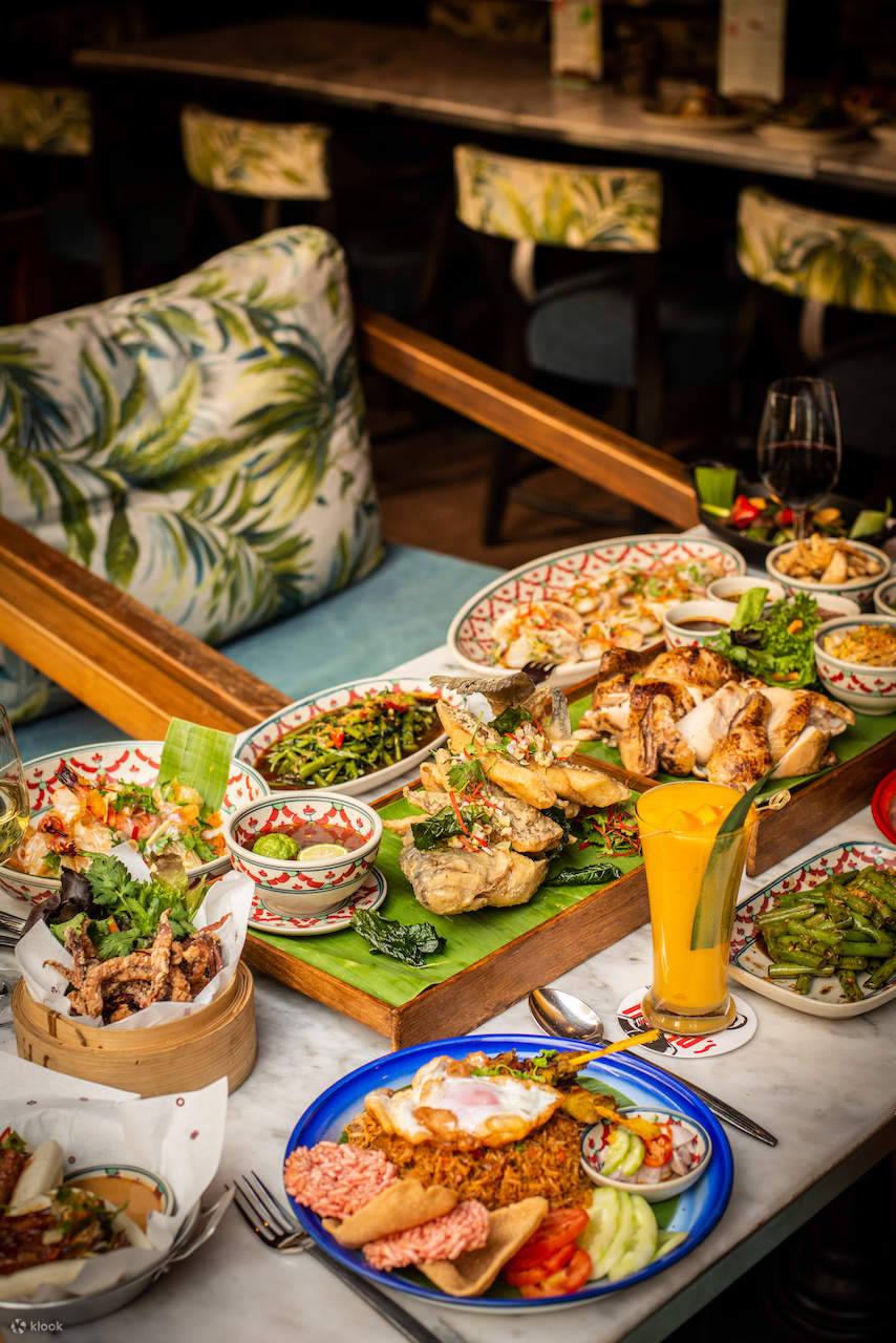 Bistro Asia Lily Fu di Mercure Bangkok Sukhumvit 11