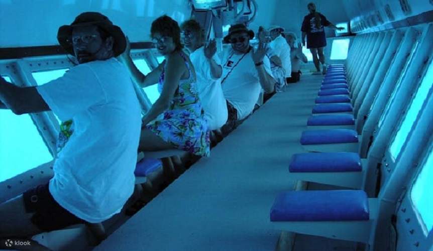 Perjalanan Laut Semi Submarine Dengan Pemindahan - Sharm el sheikh