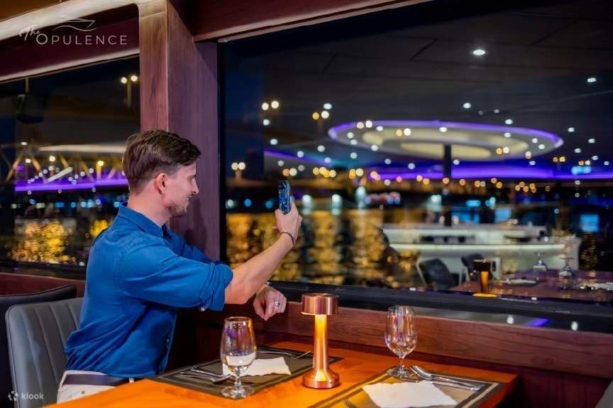 The Opulence Luxury Chao Phraya Dinner Cruise