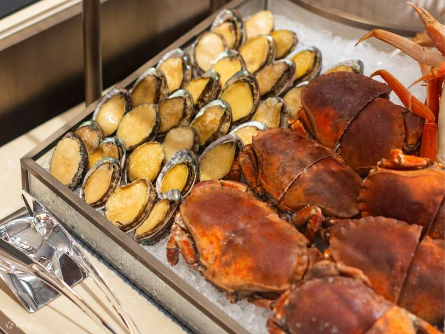 Hong Kong Mandarin Oriental Buffet Mandarin Oriental丨 The Clipper Lounge 快船廊丨Cena a buffet, Brunch a buffet, Tè pomeridiano 