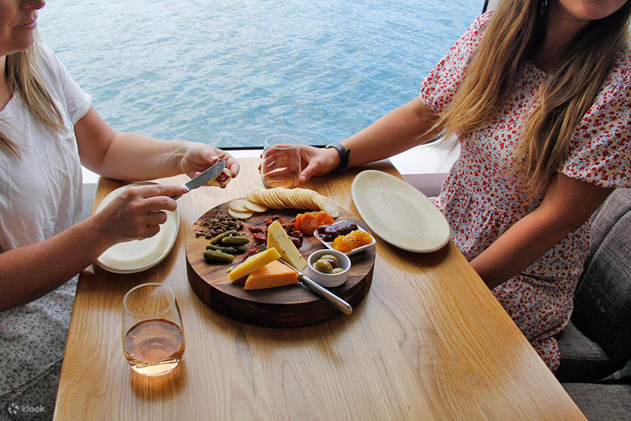 Queenstown Scenic Cruise Spirit of Queenstown Klook Việt Nam