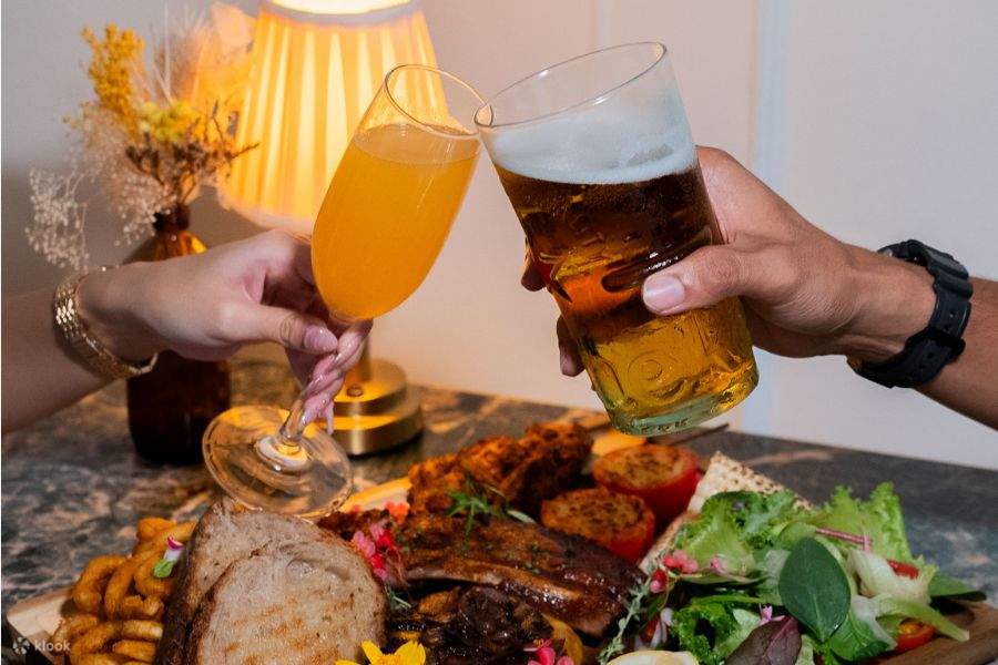 Wildseed Bar & Grill tại 1-Flowerhill Singapore