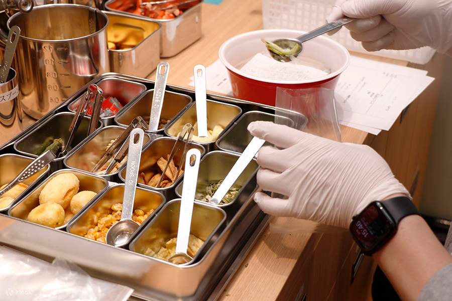 拉面博物馆Sugo Men Lab是个热门景点，你可以在这里打造独一无二的客制化拉面