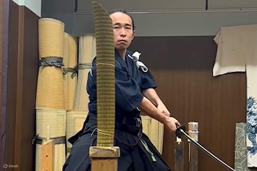 Thử thách chém kiếm Samurai