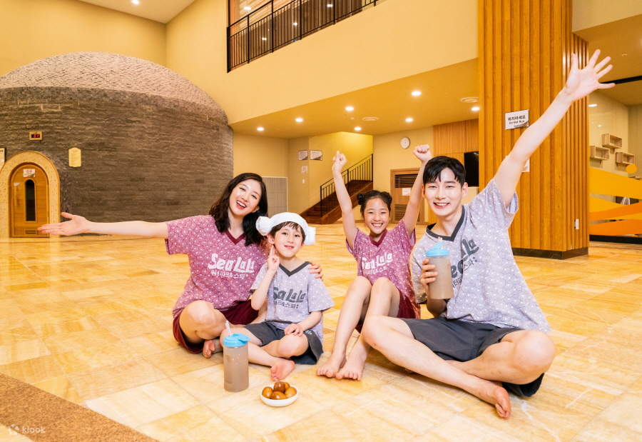 Jjimjilbang (Spa & Sauna) 