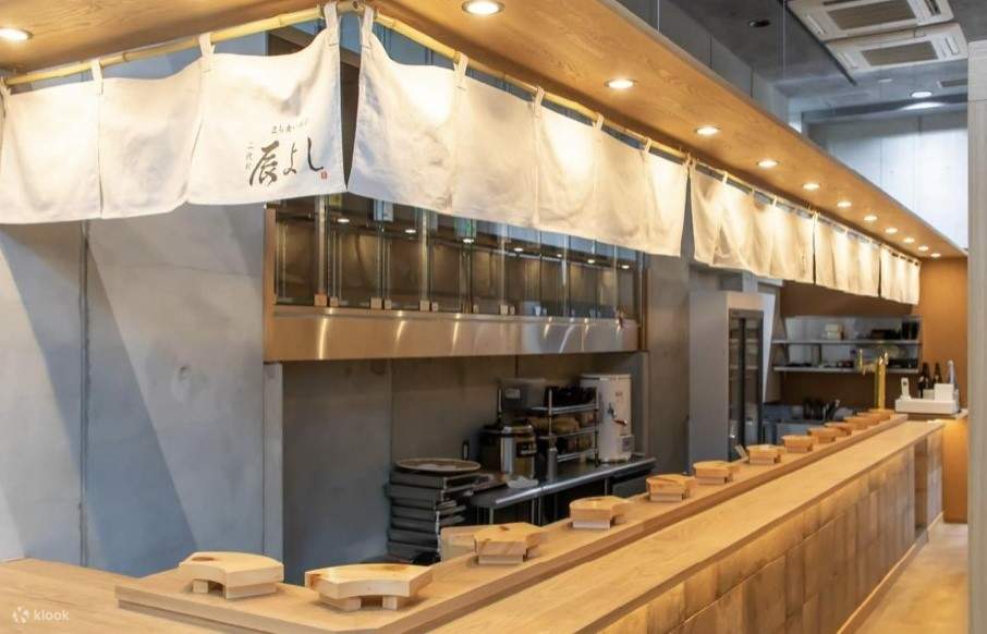 Tanukikoji, Japanese Sushi Nidaime Tatsuyoshi Sapporo Tanukikoji ở Hokkaido