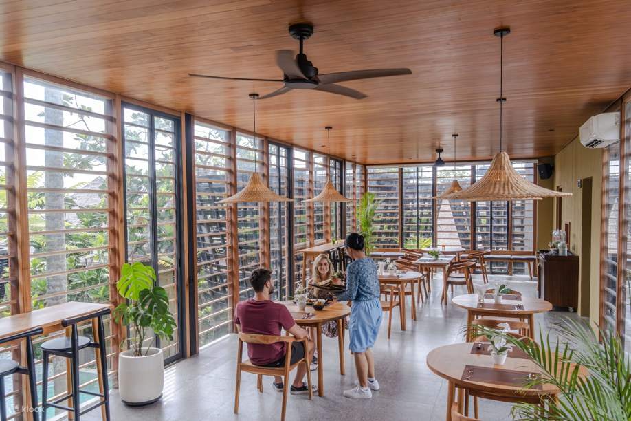 발리 씨버드 짱구 다이닝 체험