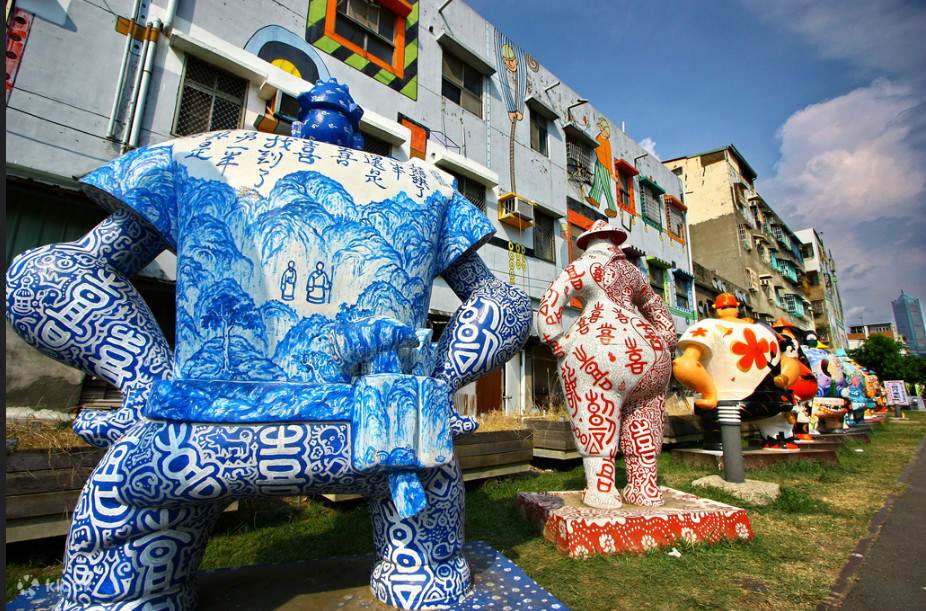 Kaohsiung Popular Sightseeing Private Car Charter, Taiwan