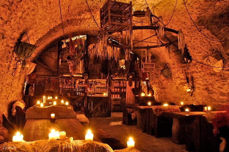 nội thất của một nhà hàng