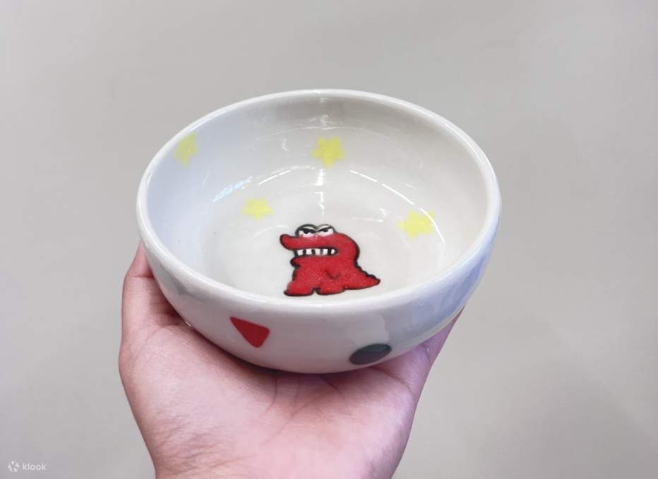 陶器　絵画をする人 ☆企画展のお知らせ 「可憐、ふたつ。」 安藤友紀 手塚えりか