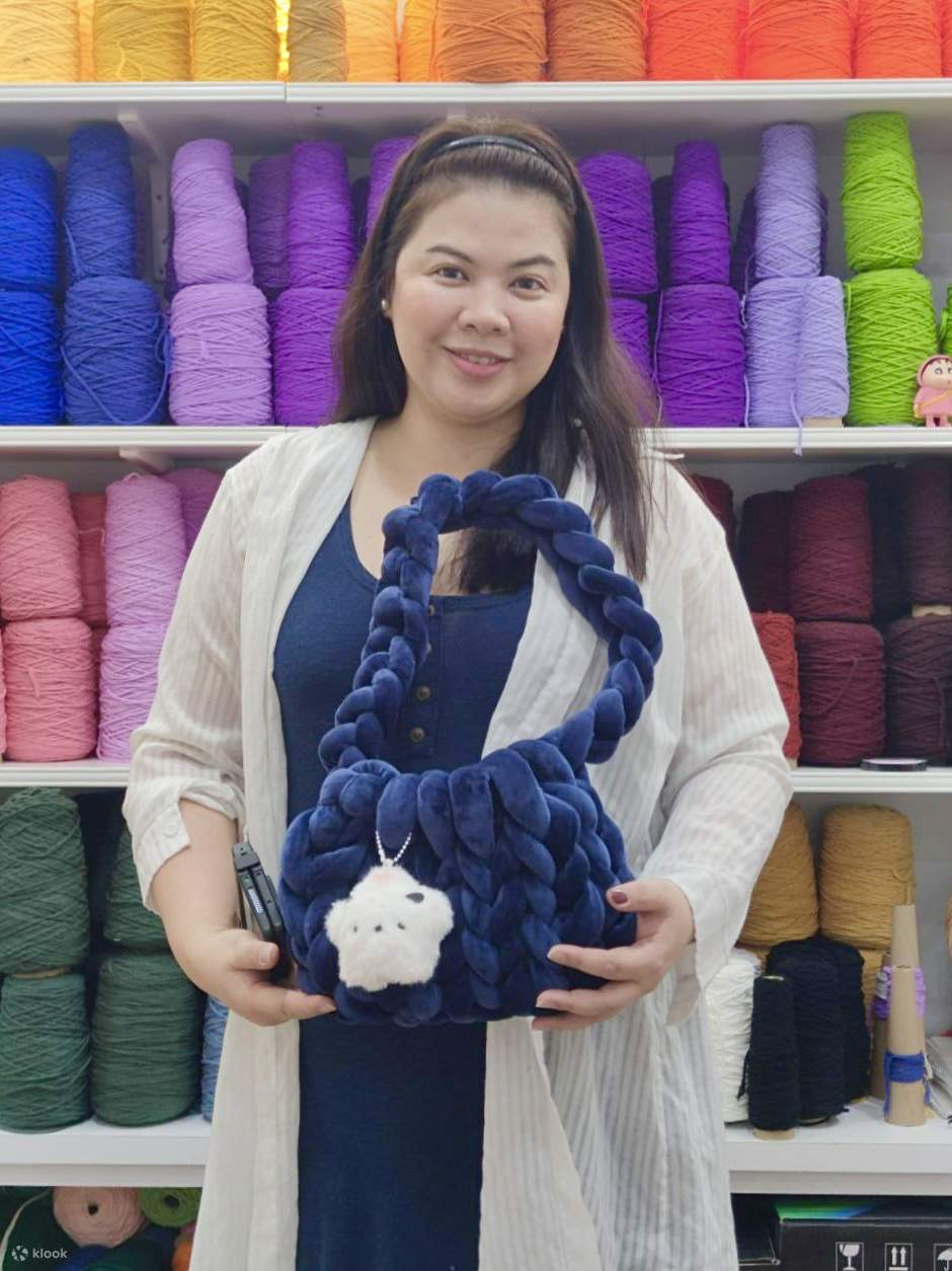 Taller de Bolsos de Terciopelo Tejidos a Mano en Singapur