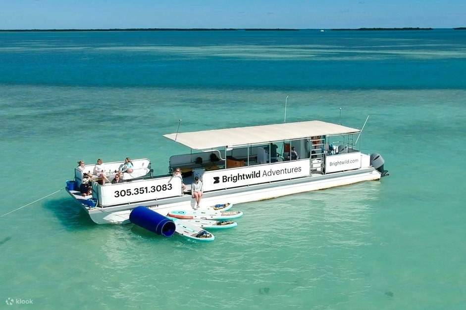 沉浸在熱帶自然風光中，周圍環繞着充滿活力的野生動物和寧靜、未受破壞的環境