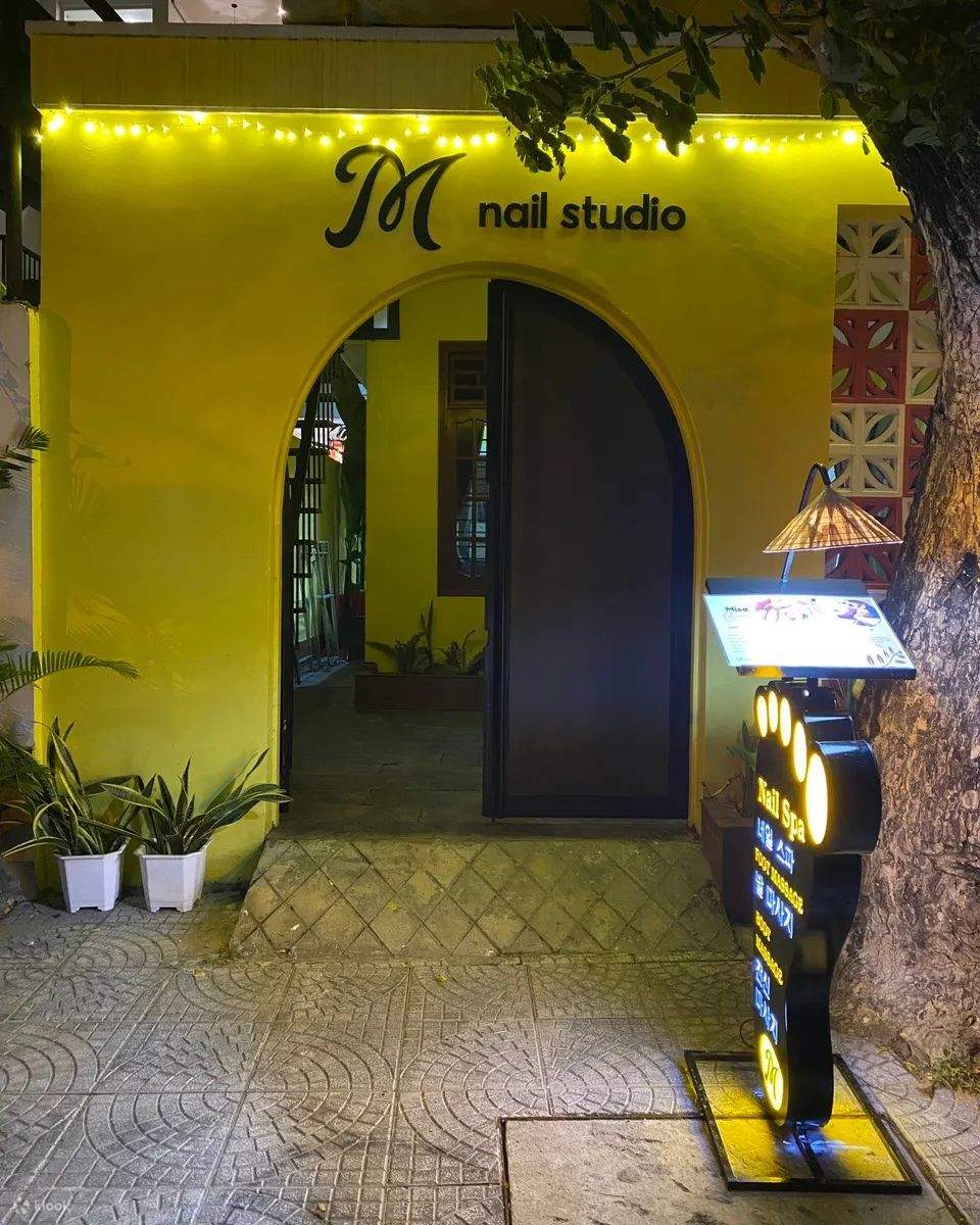 7 Of The Best Nail Salons In Mumbai | LBB Mumbai