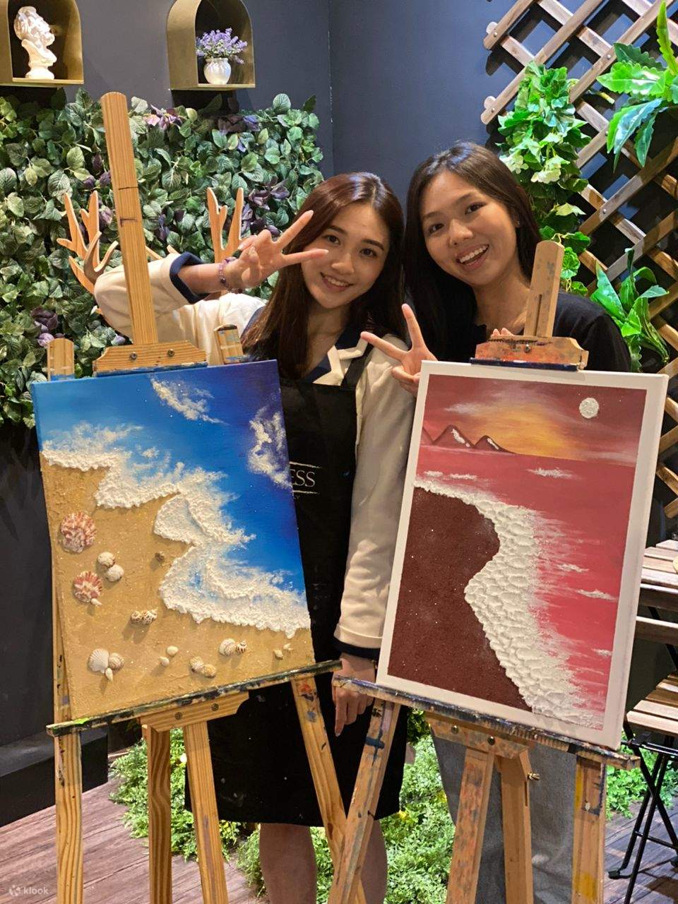 abstract texture painting workshop