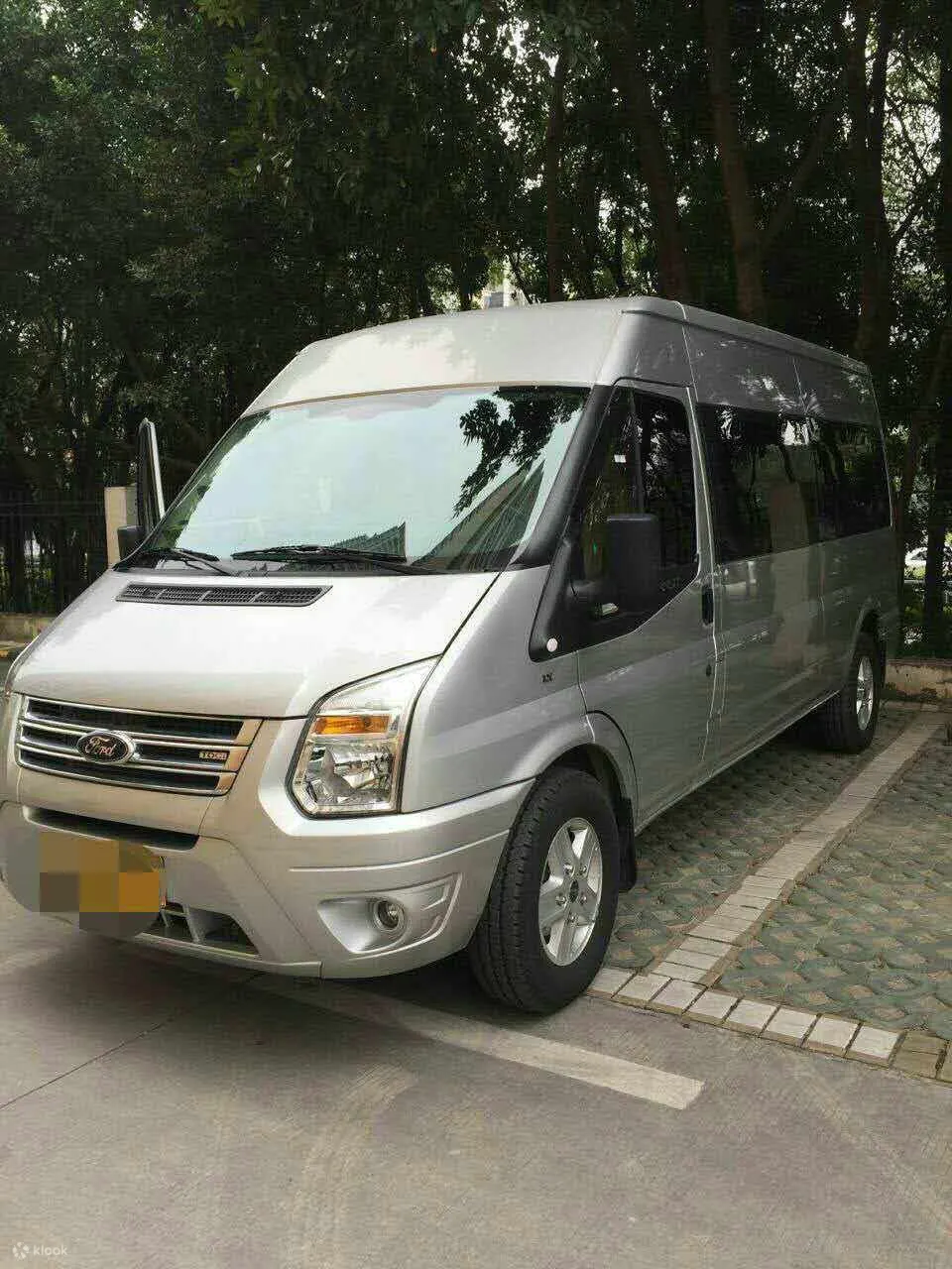 14座客车