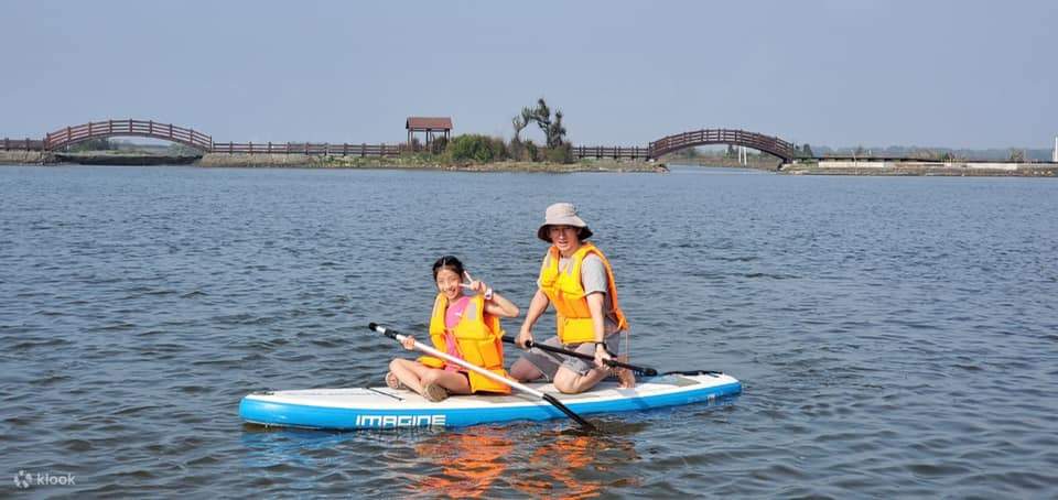 ไทซี ไหโข่ว ลิฟวิ่ง เซ็นเตอร์ SUP Stand Up Paddle