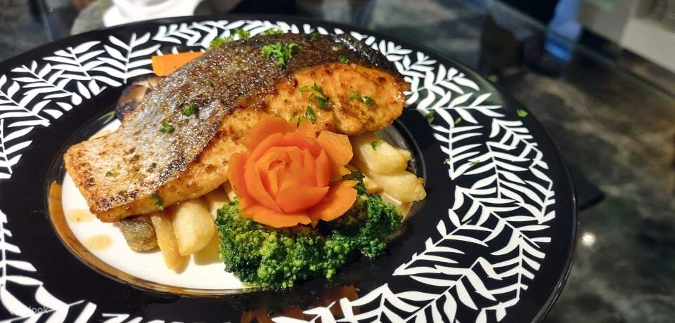 Aqueen Paya Lebar 的 Petite 菜單