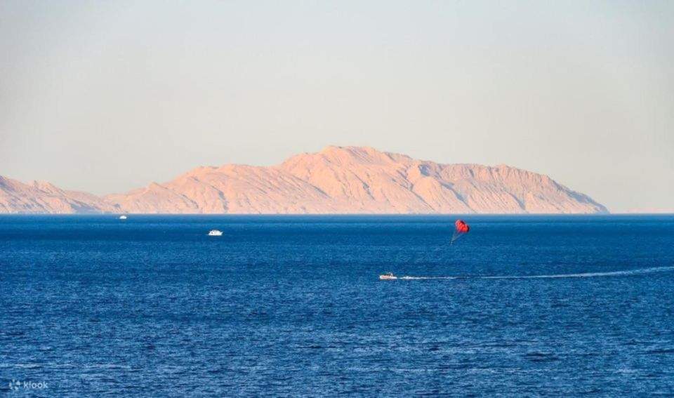 Sharm El Sheikh: Tiran Island Cruise Tour dengan Diving Dasar & Makan Siang