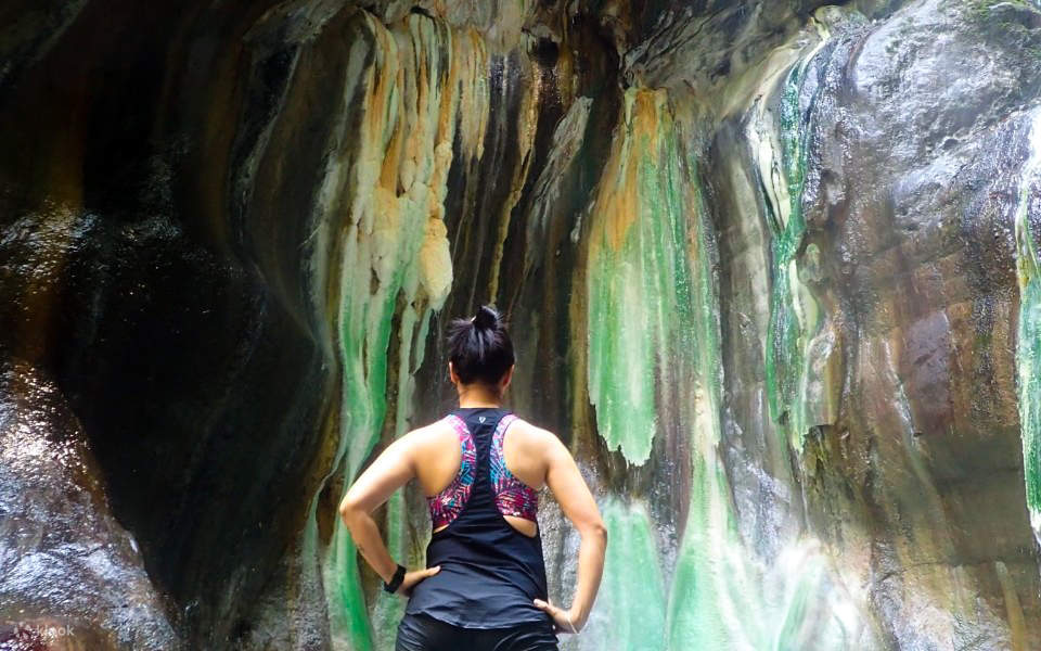 Taitung : Exploration du lieu secret des sources chaudes sauvages de Lisong / Paysage féerique émeraude