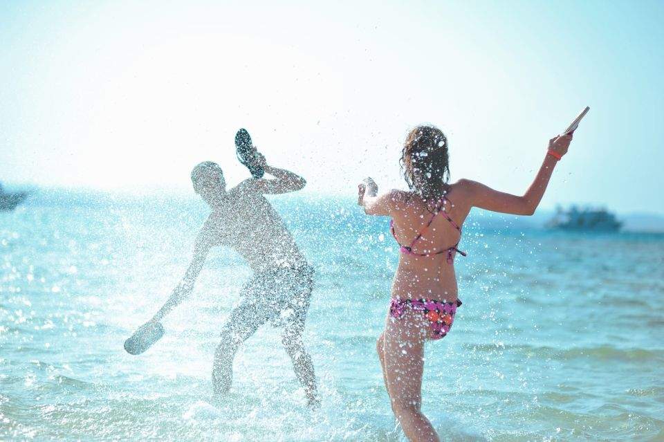 オレンジベイ・バナナボート・シュノーケルクルーズ 日帰りツアー（マカディ / 昼食付き）