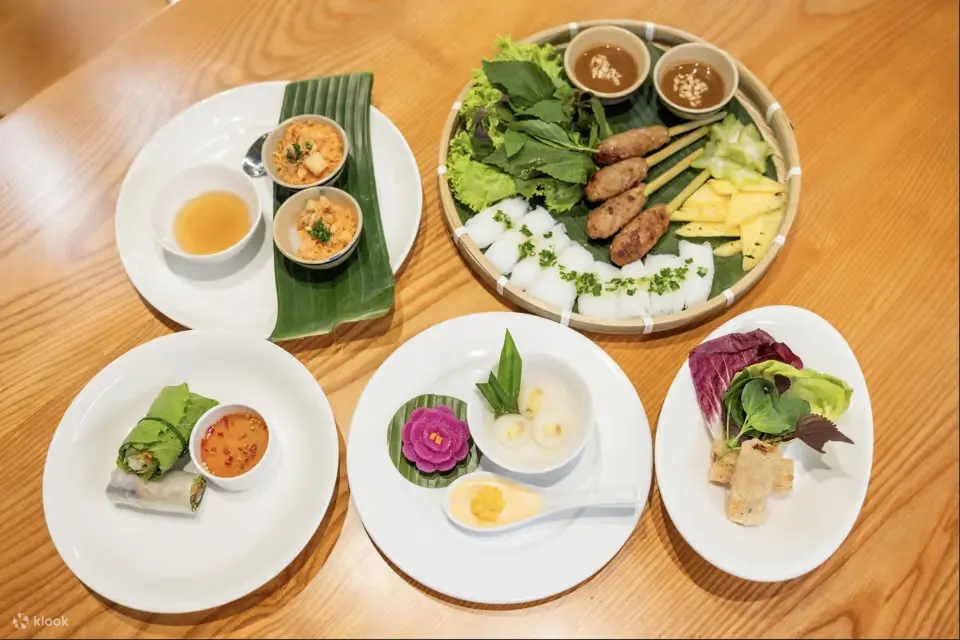 确保空着肚子继续，因为你会品尝食物并吃掉你做的每道菜