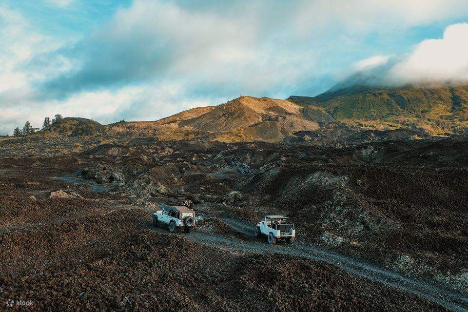 Jeep Mont Batur