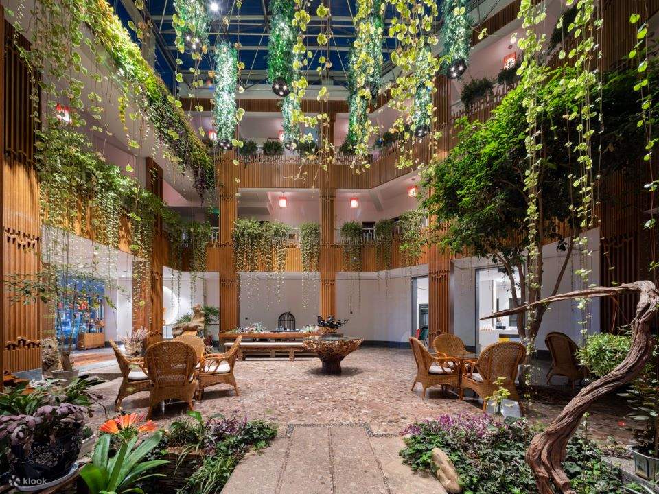 【望玉龙雪山】丽江古城花马君亭花园酒店住宿套餐 - Klook