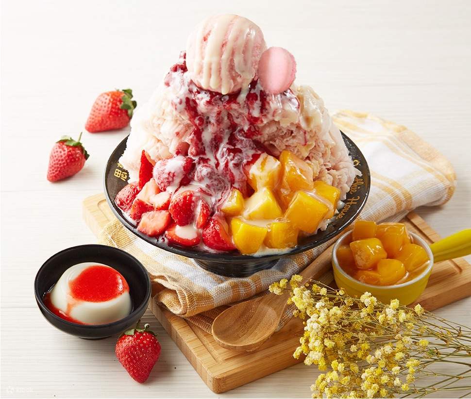 Rose Strawberry Lychee Ice Cream