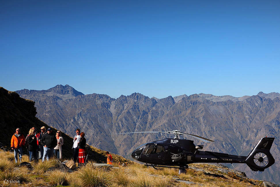 Participants gathered on the Skippers Canyon