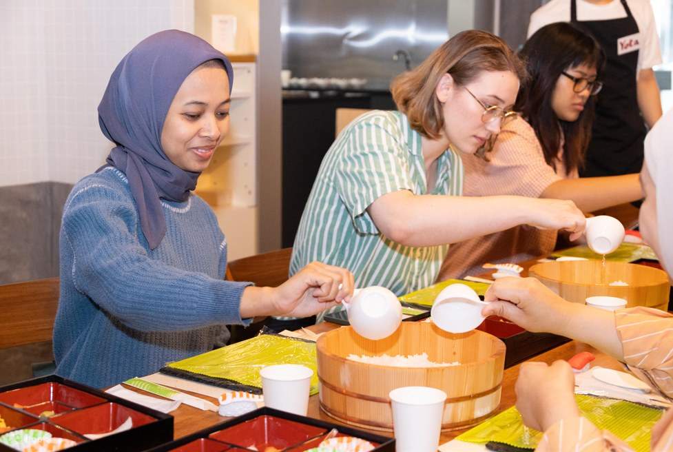 Bester Sushi-Kurs in Tokio: Sushi-Kurs Shibuya