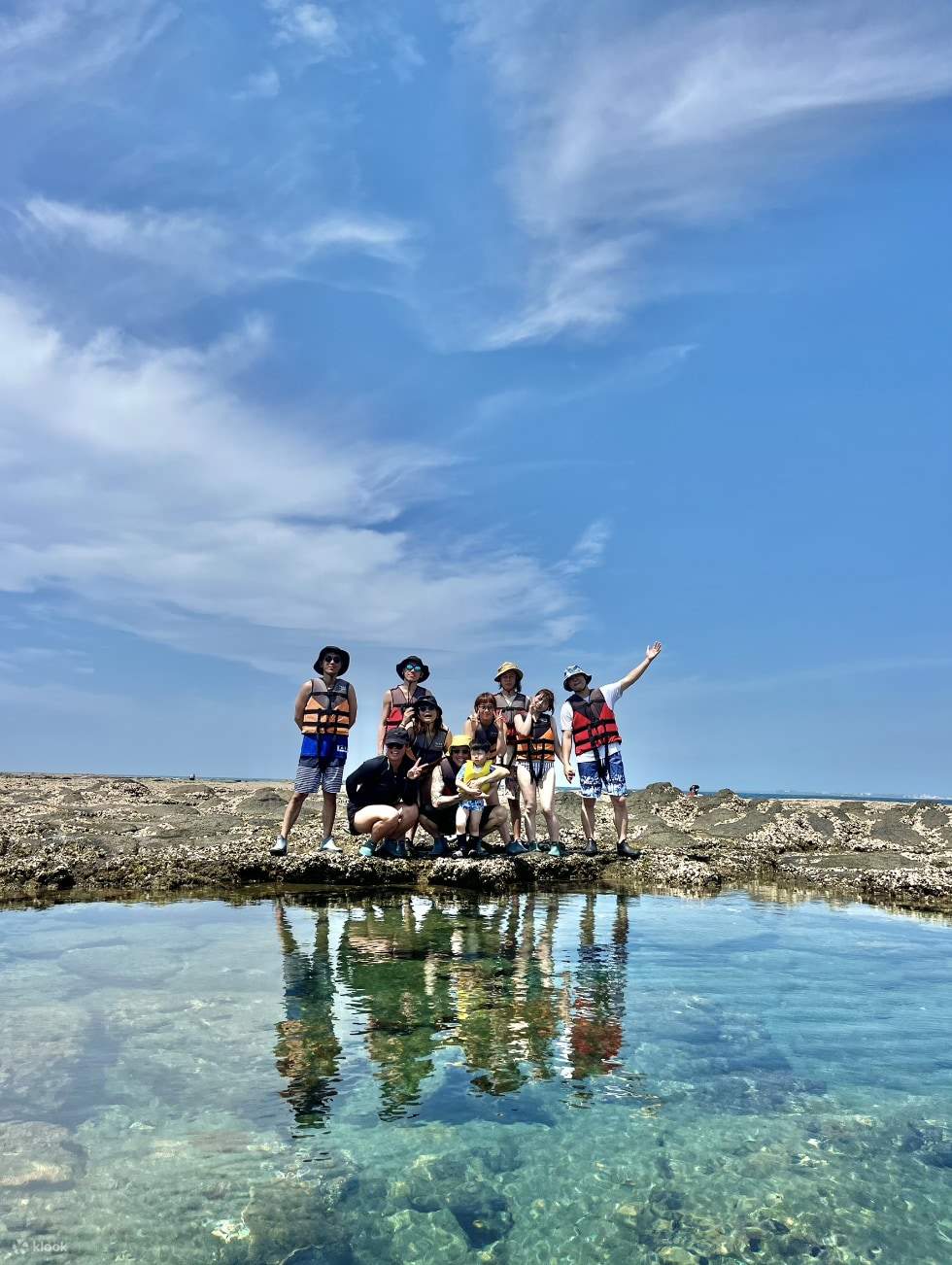 Penghu: Excursión en barco a la plataforma marina de Aihairen, canoa transparente, esnórquel, SUP, explore una isla deshabitada