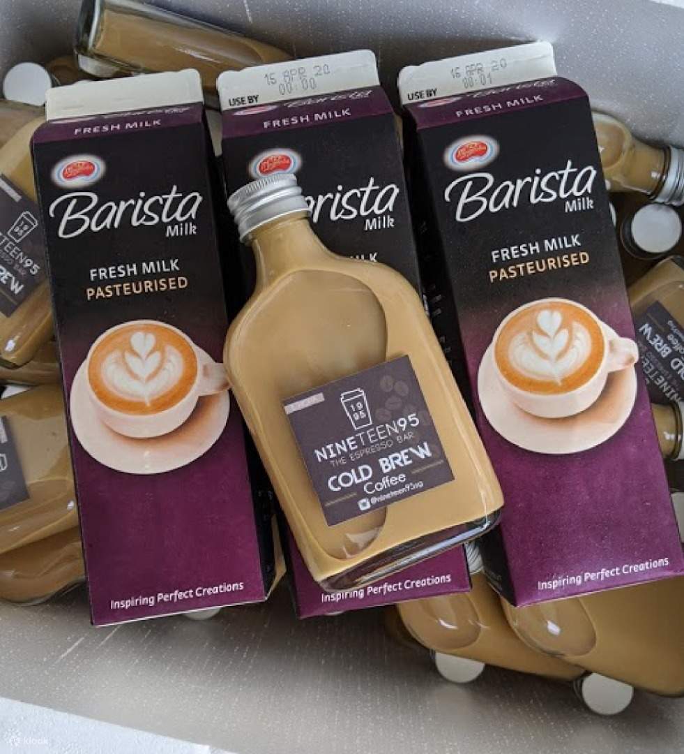 Nineteen95 エスプレッソバー