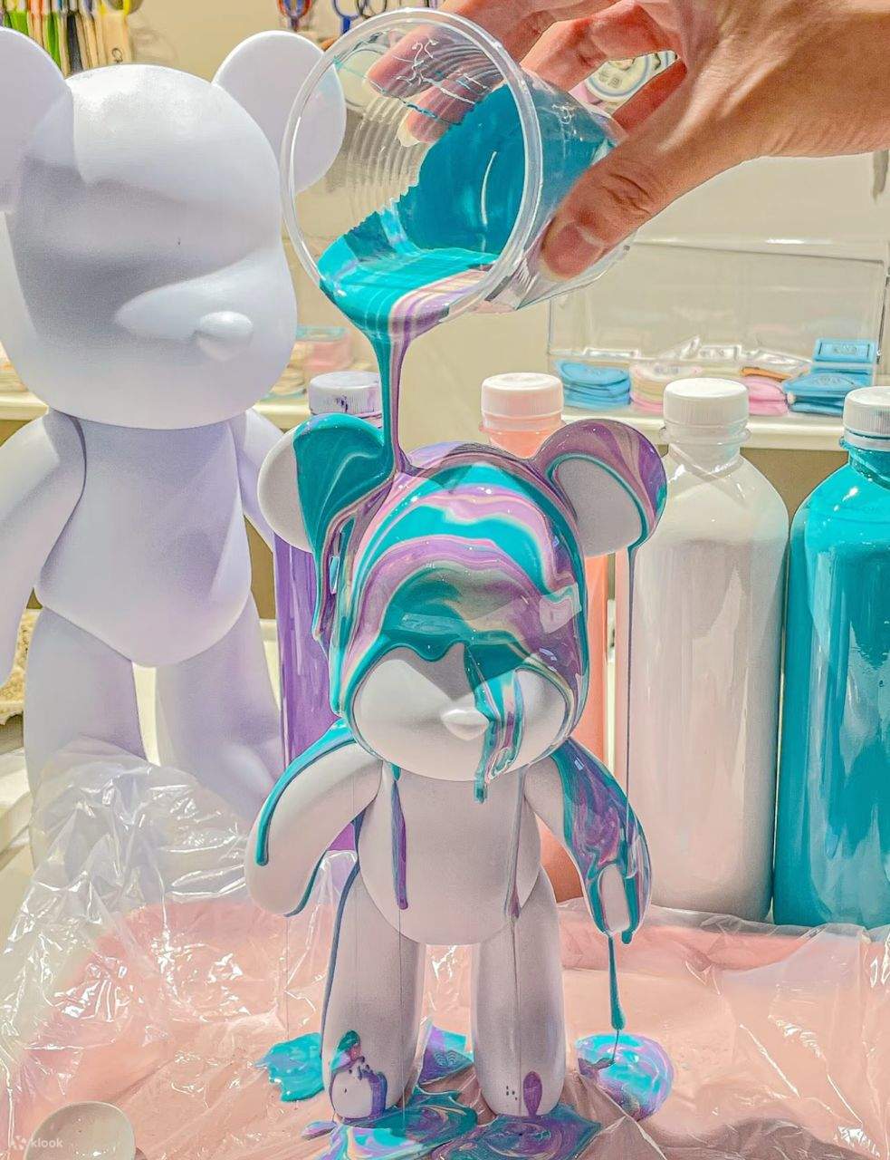 Bearbrick Workshop by Meet Me Workshop